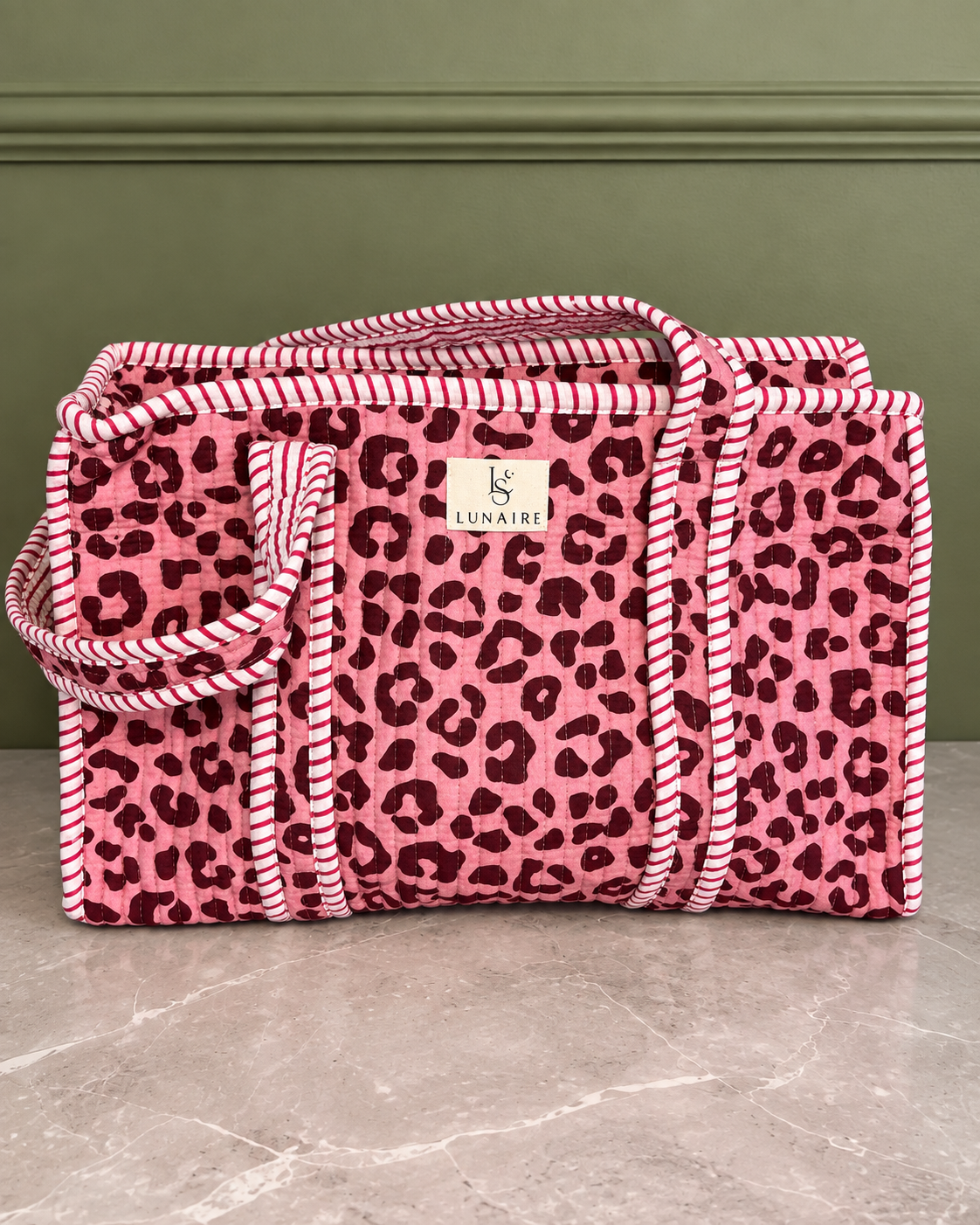 Pink Leopard print Tote bags